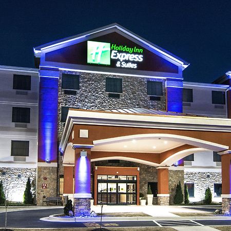 Holiday Inn Express & Suites Elkton - University Area By Ihg Екстериор снимка