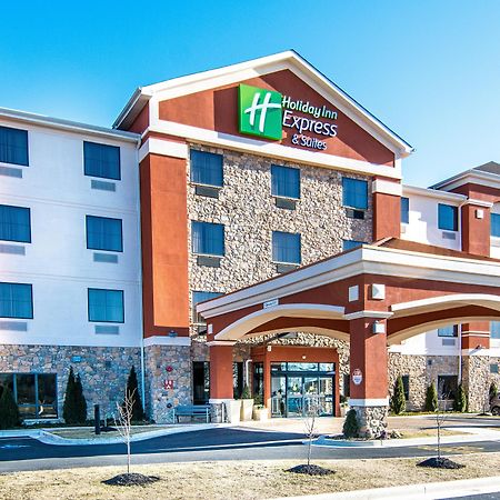 Holiday Inn Express & Suites Elkton - University Area By Ihg Екстериор снимка